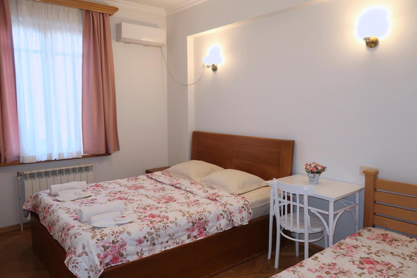 Guest House Merci Tbilisi Zewnętrze zdjęcie