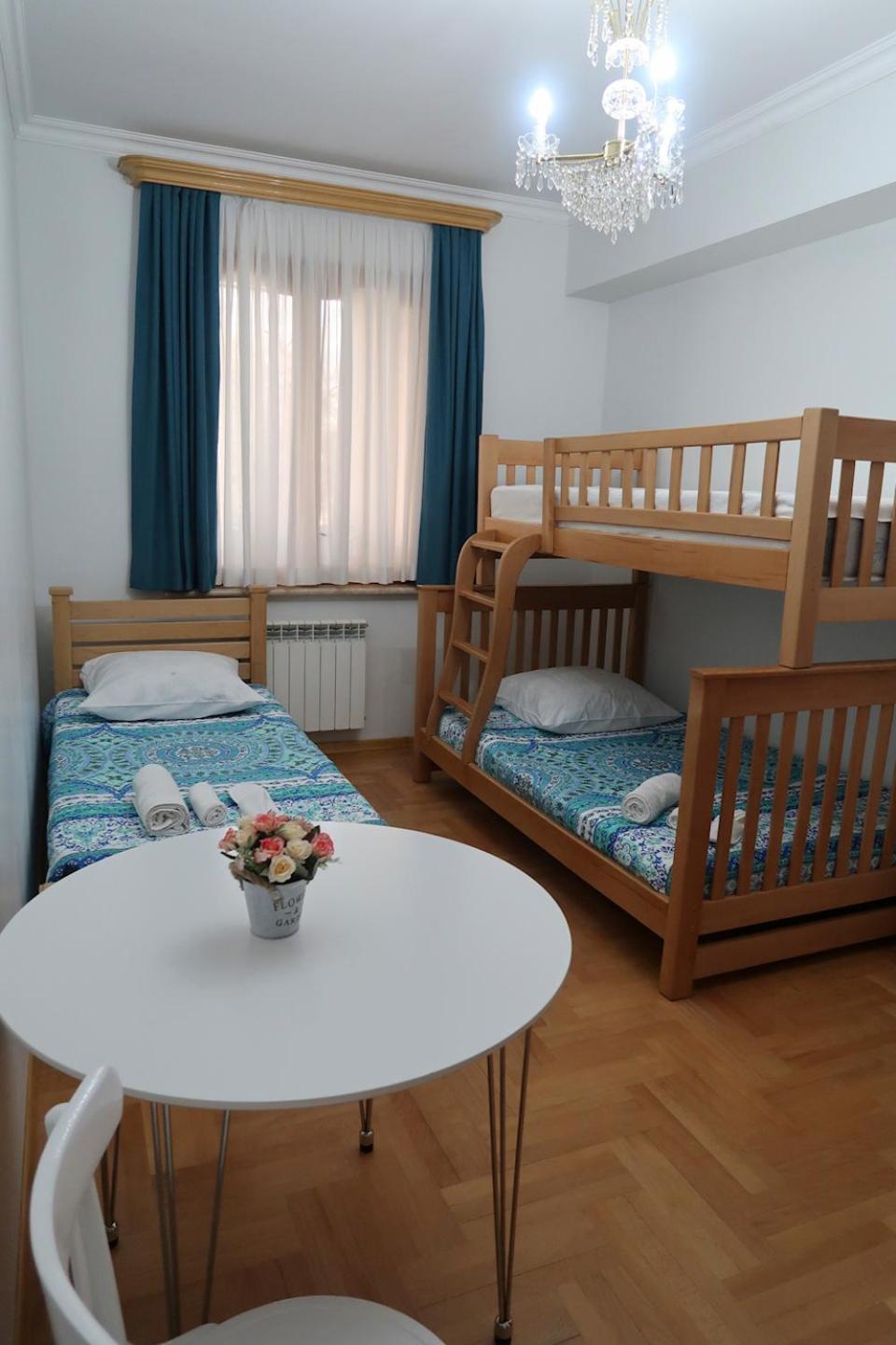 Guest House Merci Tbilisi Zewnętrze zdjęcie